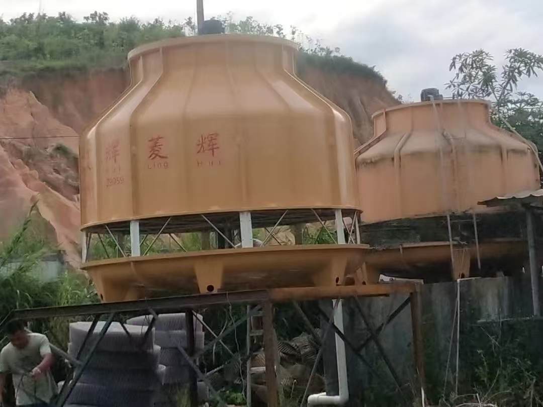 超低噪音冷却塔